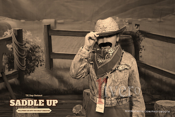 Saddle Up00041