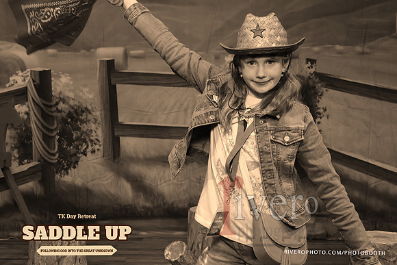 Saddle Up00052