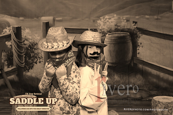 Saddle Up00060