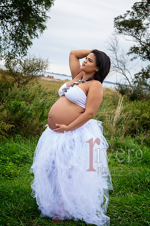 Jessica Lopez Belly43